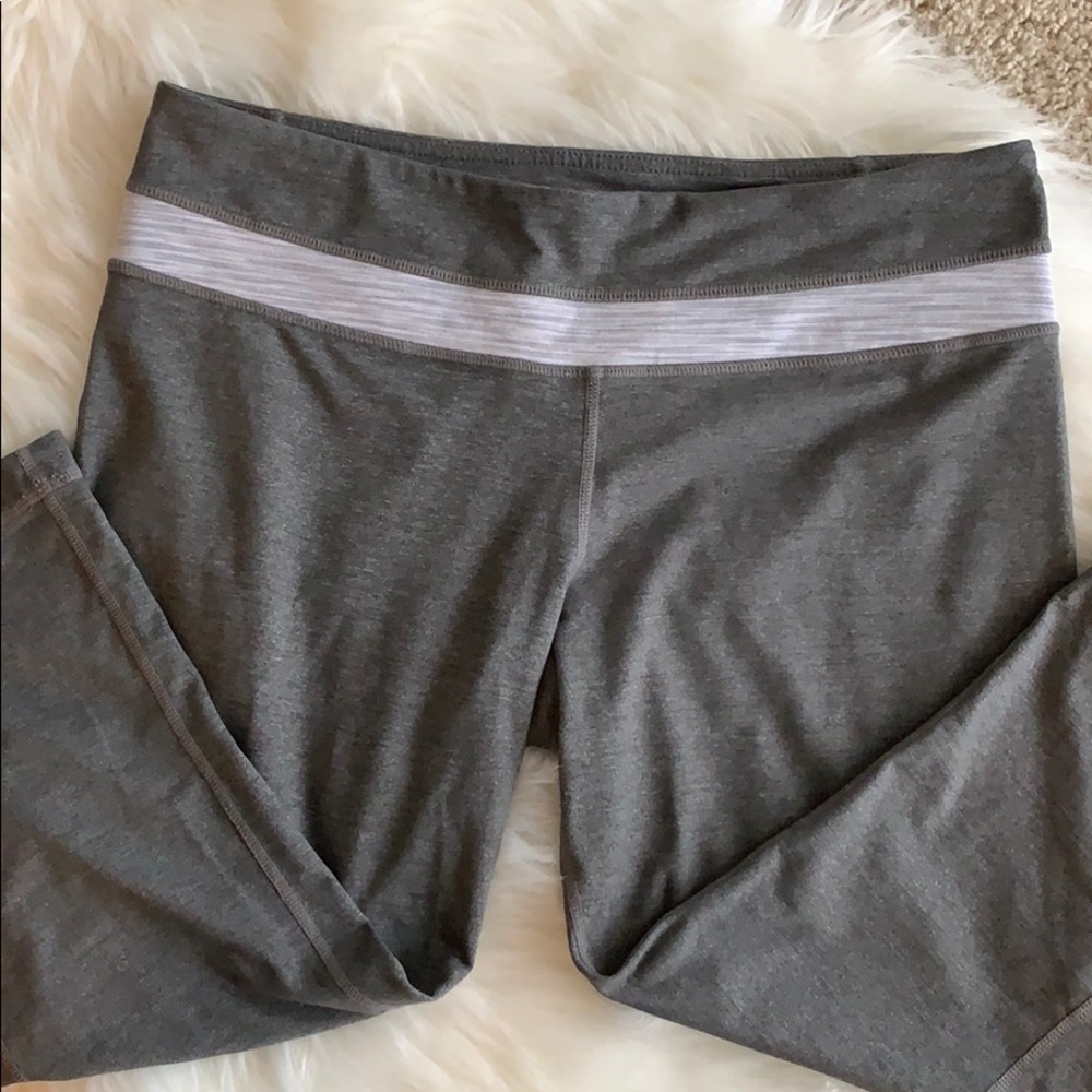 Lululemon crop Leggings